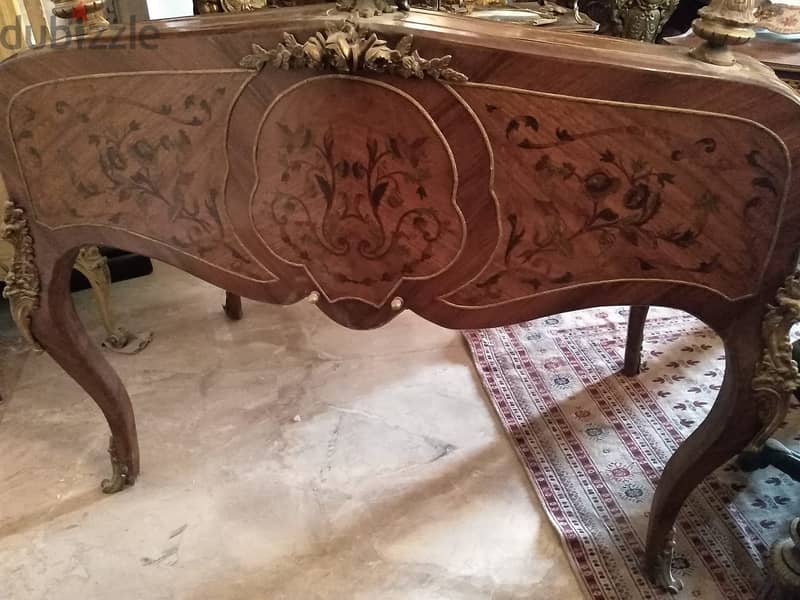 secretary desk decorated with Brass, Bronze and Marquetery 2