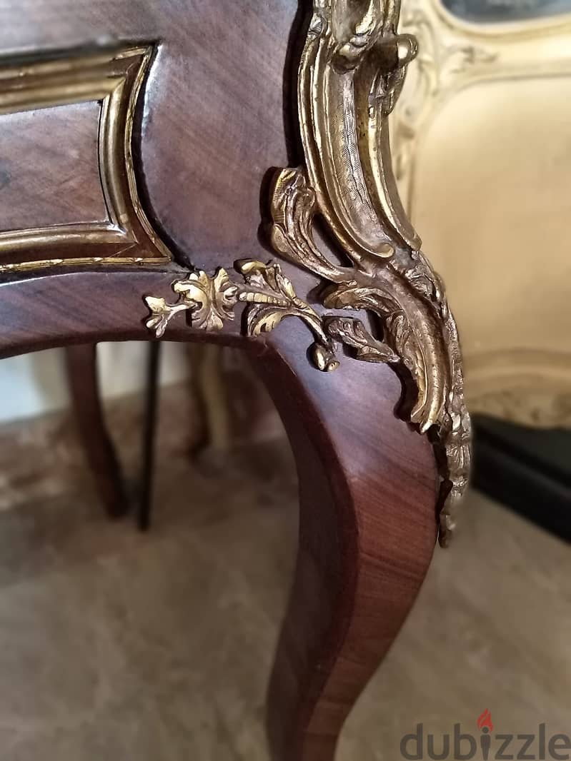 secretary desk decorated with Brass, Bronze and Marquetery 4