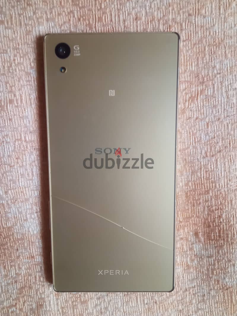 Sony Xperia Z5 Dual 2