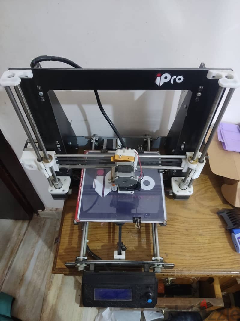 I-PRO 3D Printer with filament 10