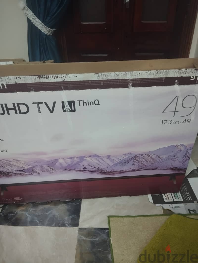 شاشة 49 بوصة lg سمارت 4k بكرتونتها حالة فوق الممتازة رقمى 01117818699 0