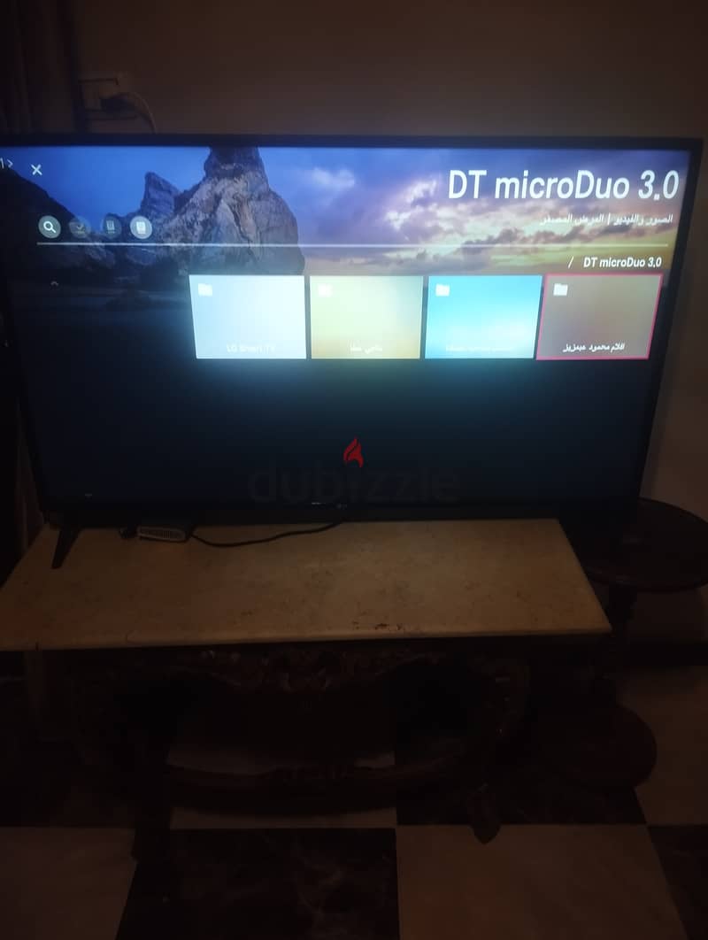 شاشة 49 بوصة lg سمارت 4k بكرتونتها حالة فوق الممتازة رقمى 01117818699 2