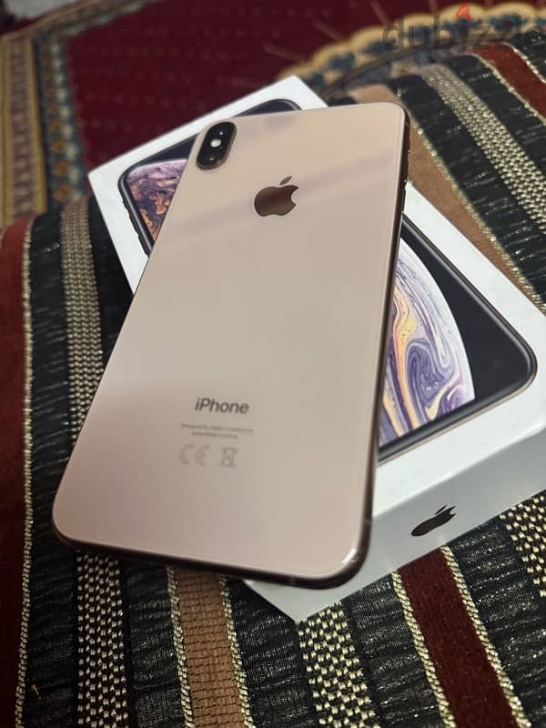 اي فون XS MAX 256 جيجا 6