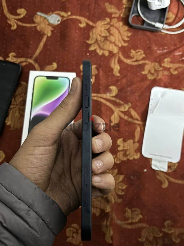 iphone 14 plus استخدام شهر فقط 6