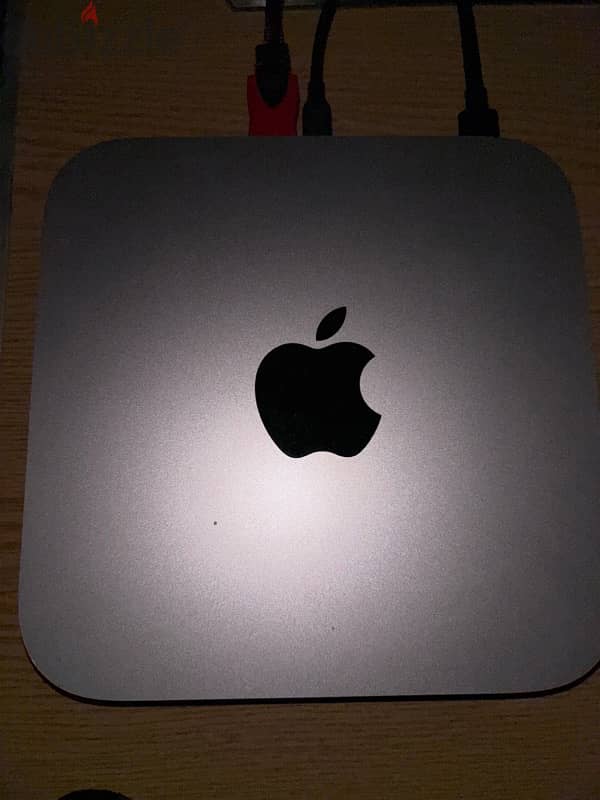 Mac mini with Apple M1 chip 1