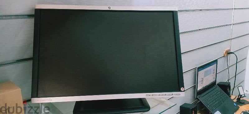 HP MONITOR 22 INCH 0