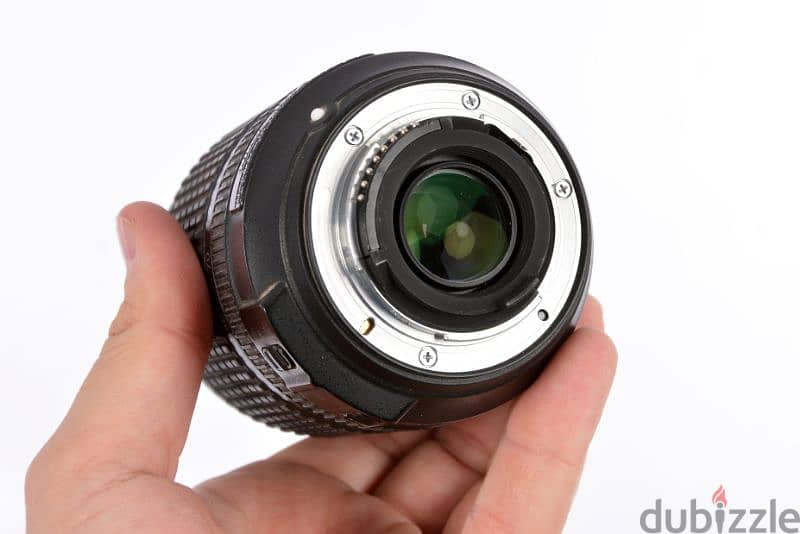 Nikon Lens 18-140  DX 3