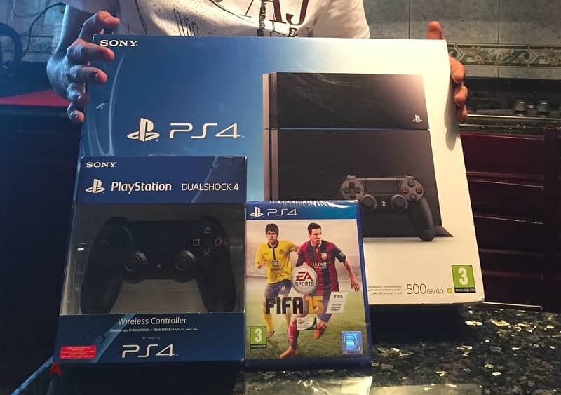 PlayStation 4 for sale like new 0