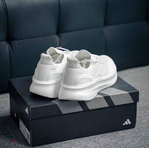 Adidas ultraboost 5X mirror orginal 2