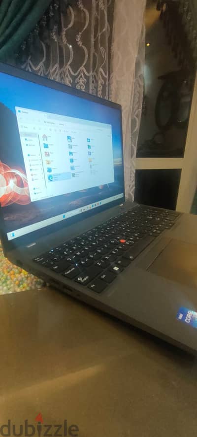 LENOVO THINKPAD T16 GEN 4. استعمال بسيط جدا