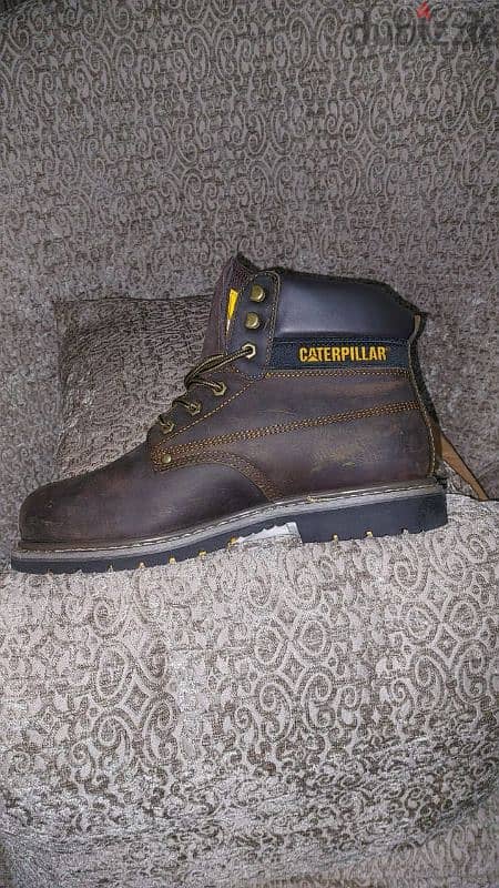 caterpillar steel toe safety shoe 1