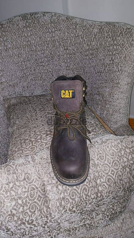 caterpillar steel toe safety shoe 3