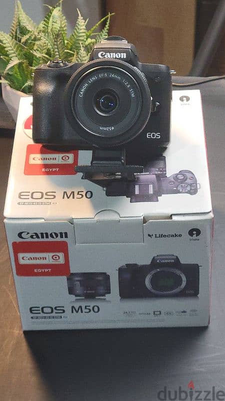 Canon m50 كالجديده بكل مشتملاتها 1