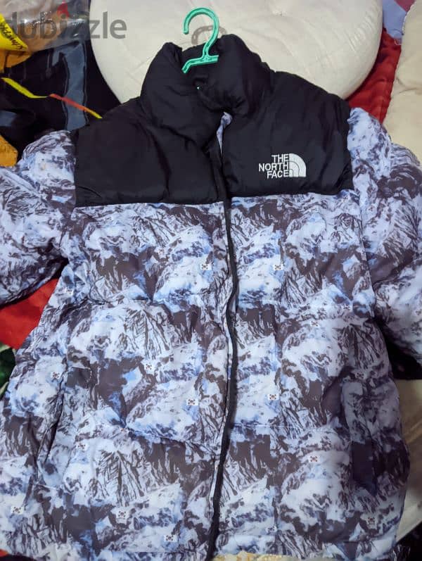 جاكيت بفر North face 0