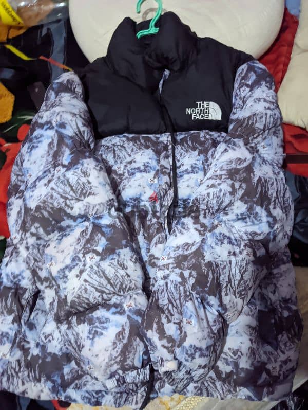 جاكيت بفر North face 2