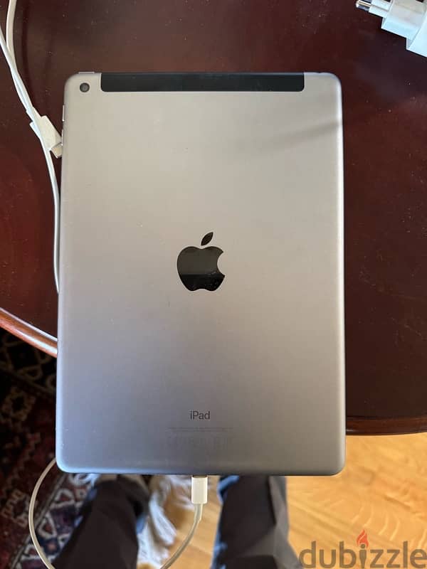 iPad 5th Generation 1