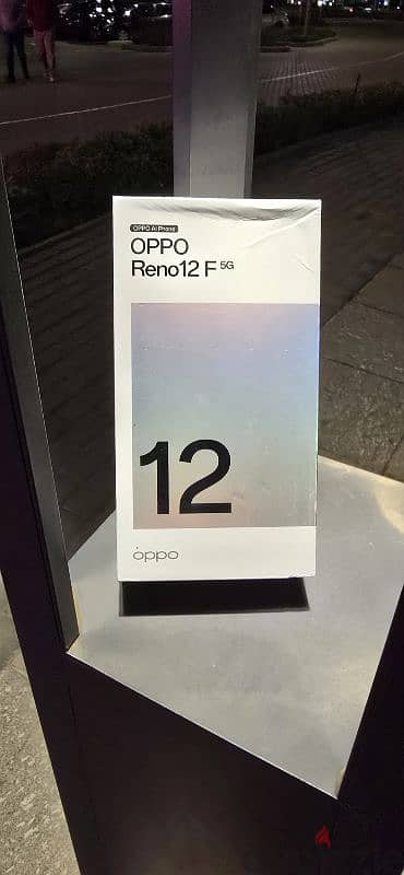 oppo 12 F. ram 12gg 0