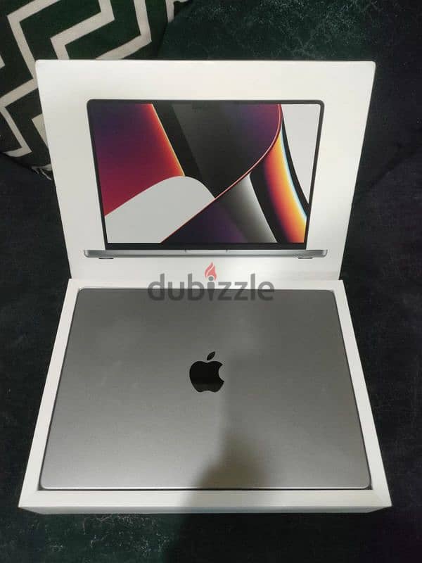 MacBook Pro M1 pro 14 inch Like New 1