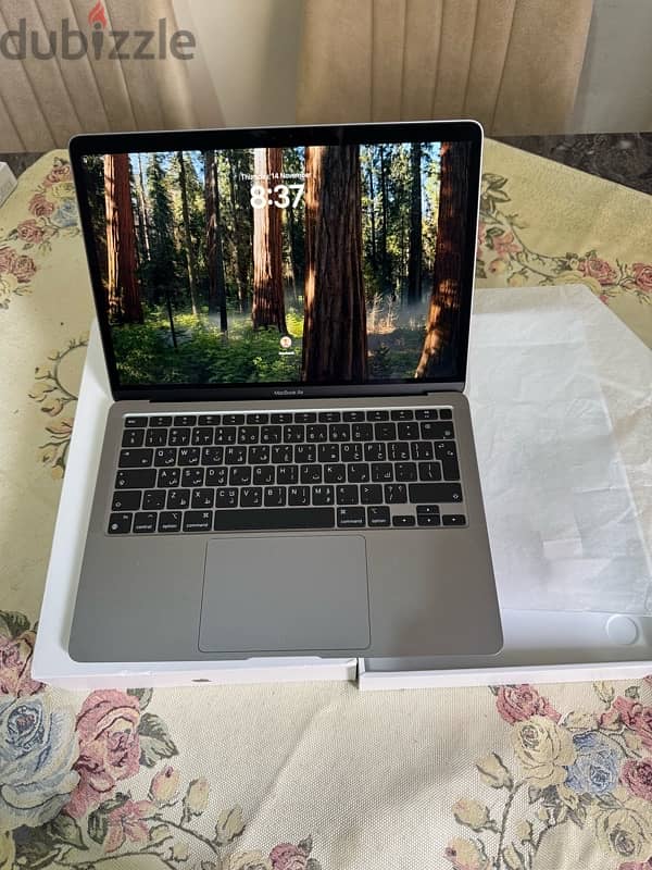 Macbook Air M1 جهاز جديد تماما مشحون ٨ مرات فقط بكل حاجته ضمان ١١ شهر 5