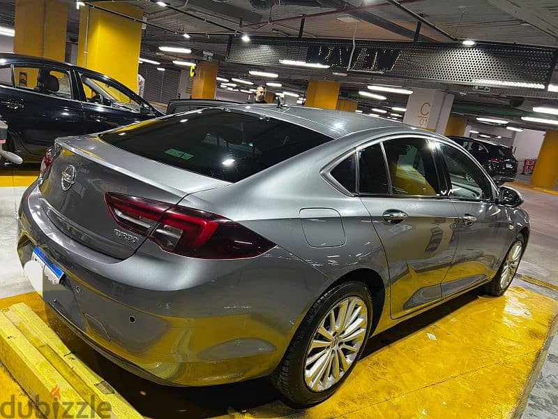 Opel Insignia 2019 0