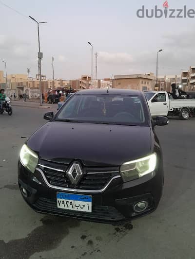 Renault Logan 2018