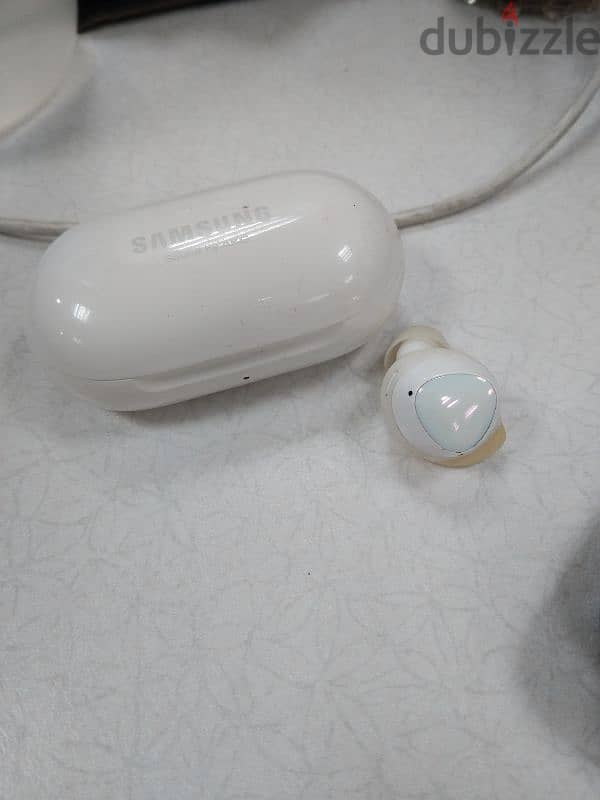 earbuds samsung plus 0