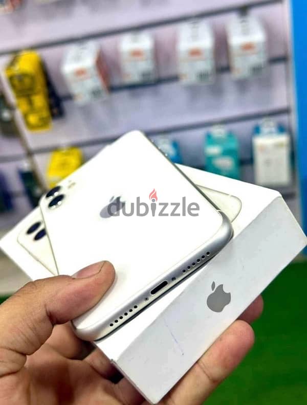 iphone 11 white 3