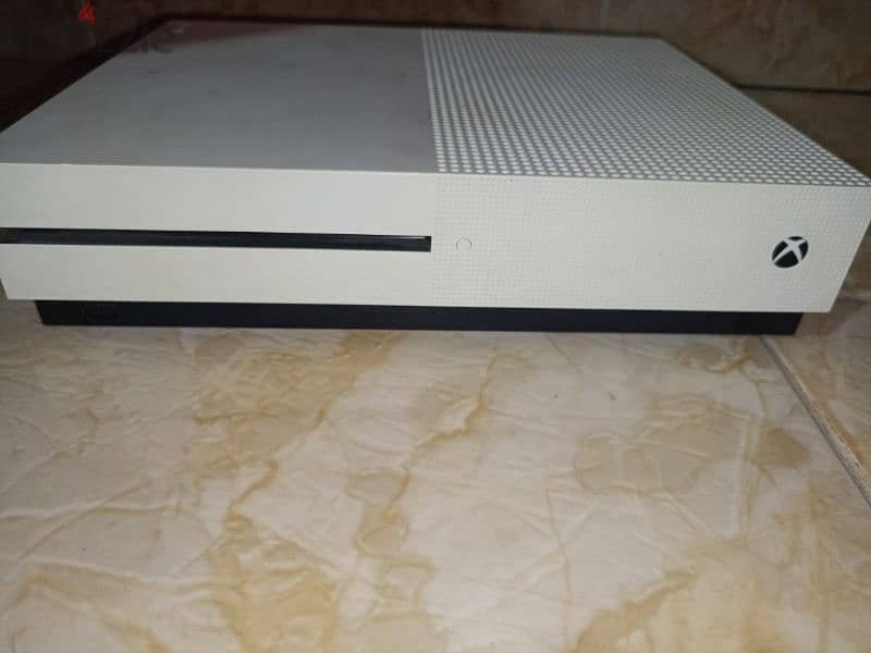 Xbox One s 500g 3