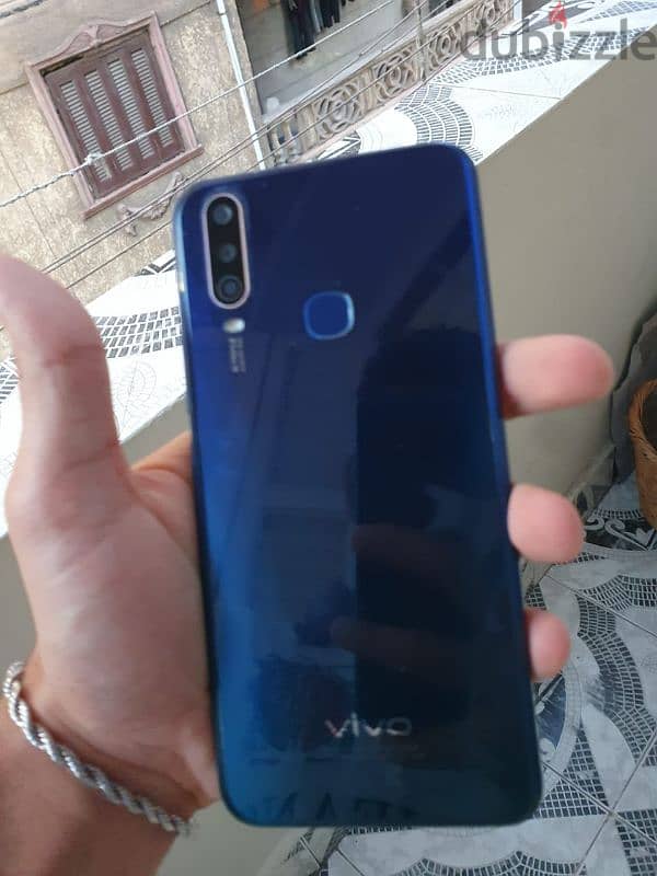 موبايل vivo y12 بالعلبة والشاحن جديد تقريبا 2