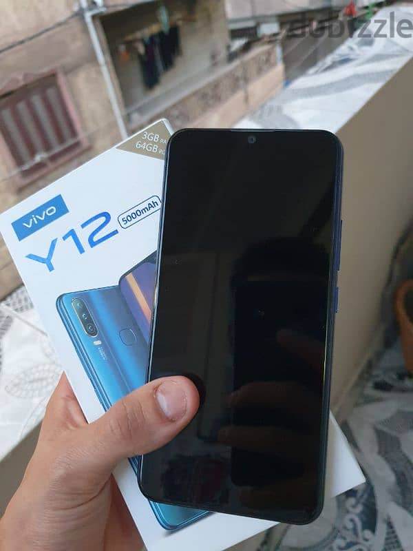 موبايل vivo y12 بالعلبة والشاحن جديد تقريبا 4