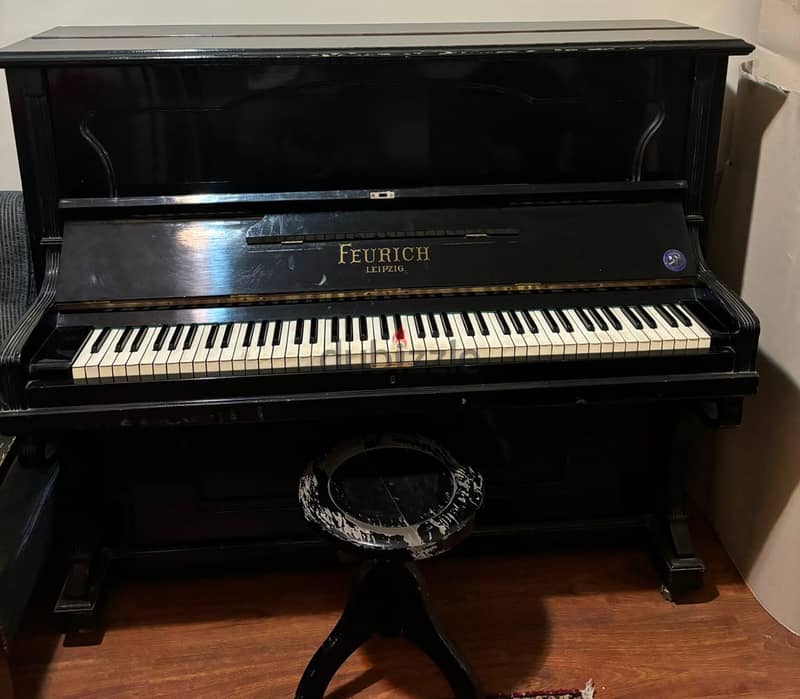 Feurich piano 2