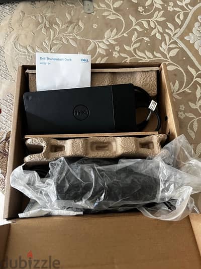 New Dell Docking Station WD22TB4