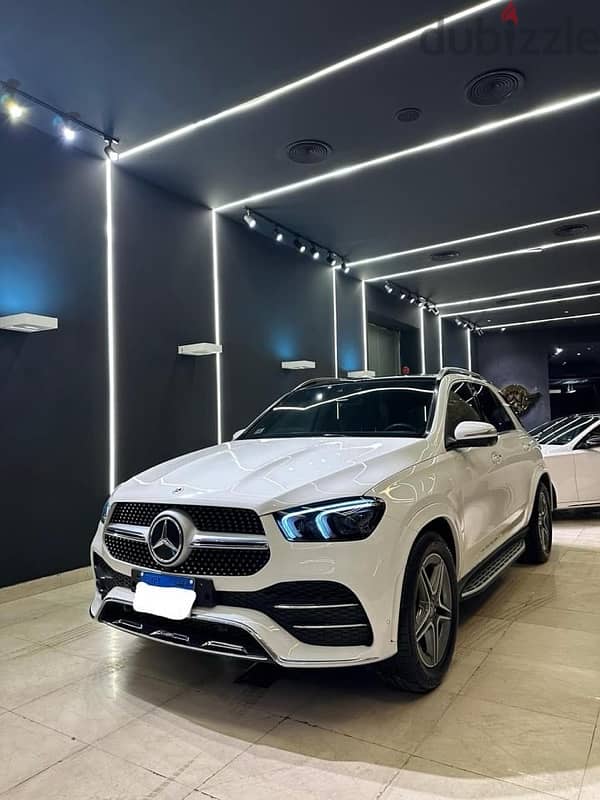 Mercedes-Benz GLE-Class 2023 0