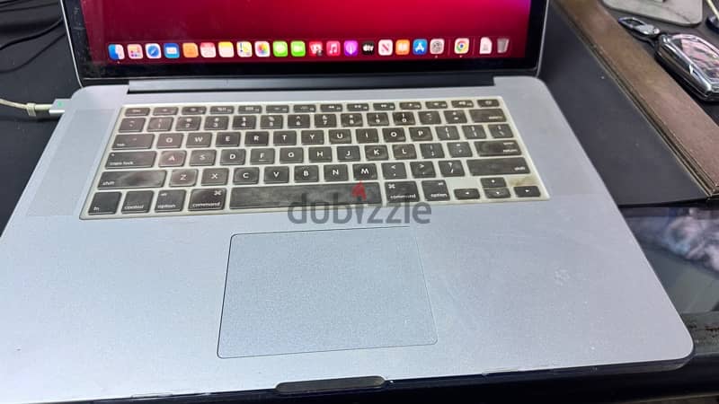 MacBook Pro 15 inch 1