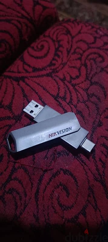 فلاشه 128 جيجا usb & tybe c 0