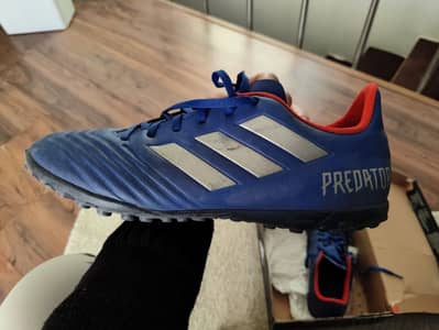 adidas Predator 19.4 TF BB9085 جزمة كورة مقاس 43