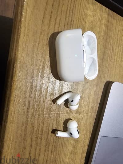 AirPods Pro 1 - Apple