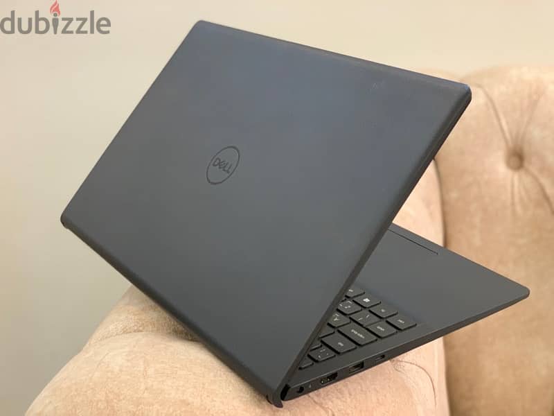 LAP TOP Dell Core i5  الجيل 11 ٢كارت شاشة Nvidia+intel+هاردM2مناسب ل 5