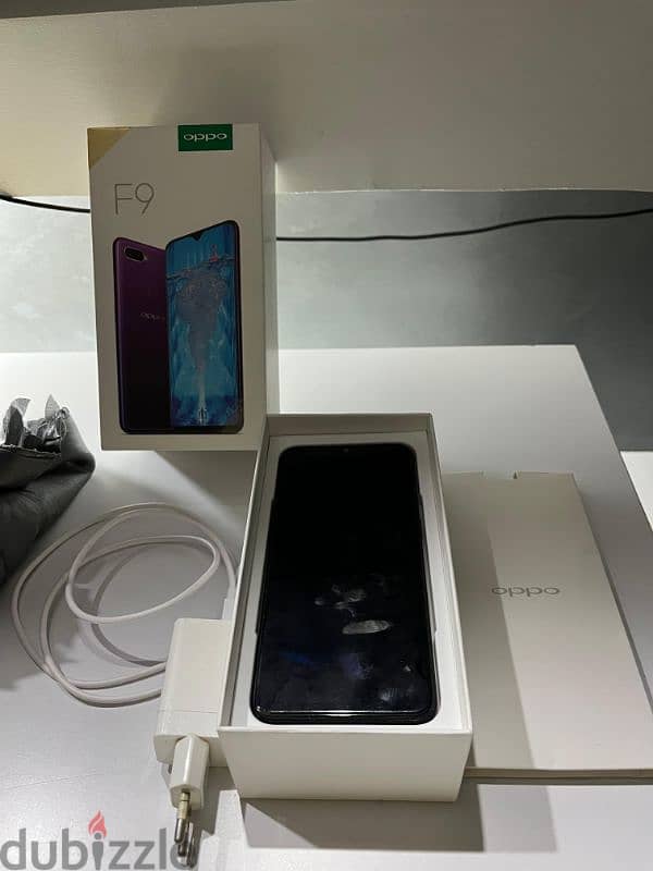 oppo f9 حاله جيده 4