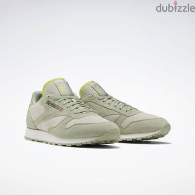 Reebok Classic Leather Sneakers (Size 44)