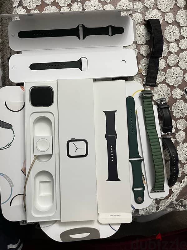 Apple watch 4-44mm Aluminum  gbs 6