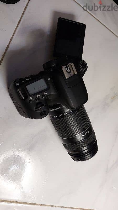 Canon EOS77D 11