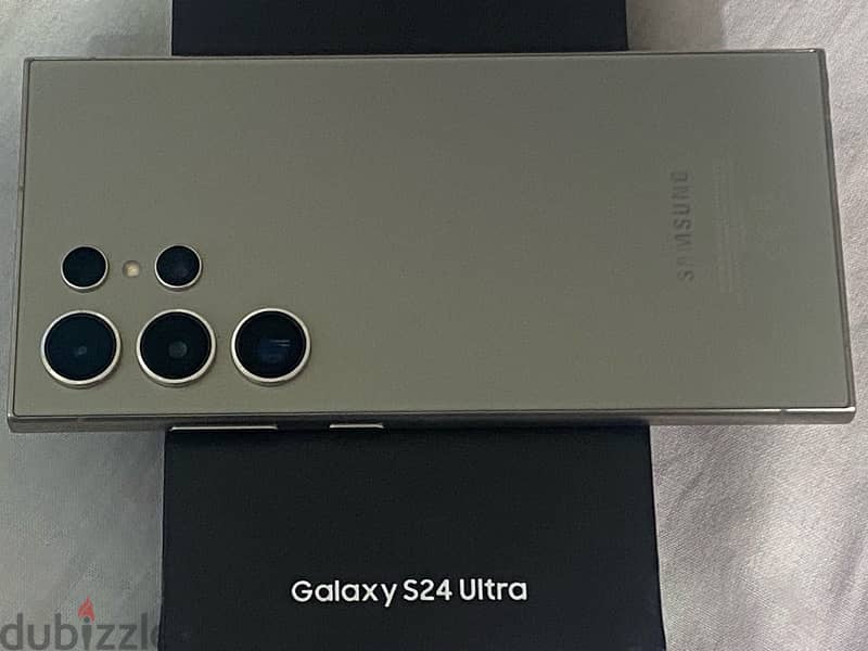 samsaung s 24 ultra titanium grey اس ٢٤ الترا 2