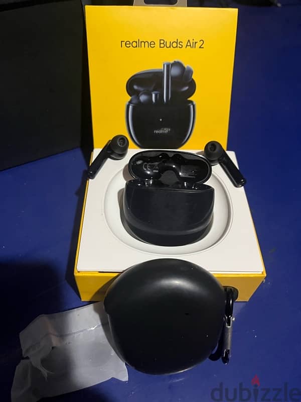 Realme buds air 2   1100 EGP 0