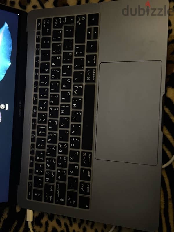 MacBook pro 2017 كسر زيرو للبيع 2