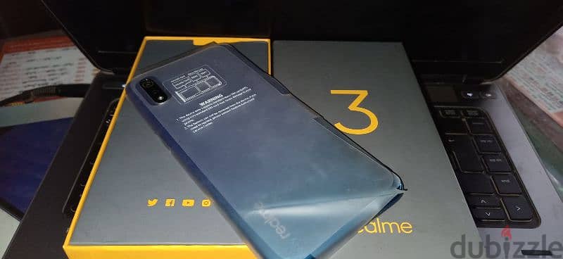 Realme 3 3