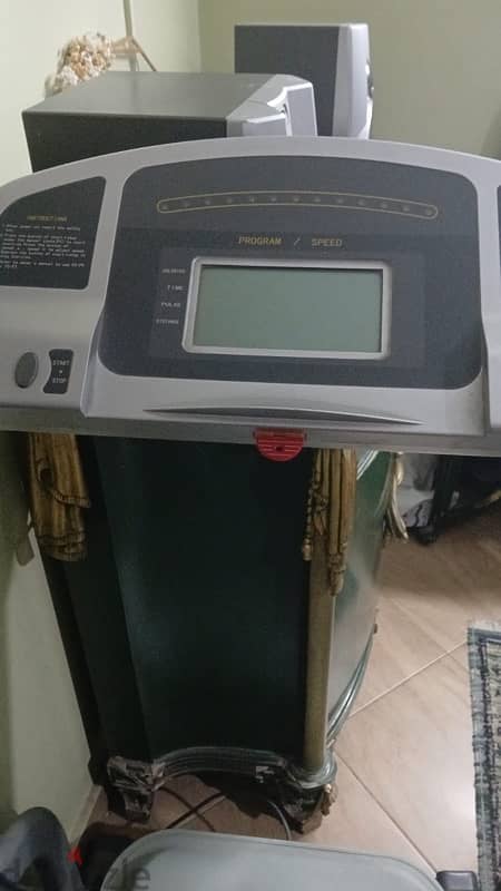 treadmill مشايه ك الجديده للبيع 1