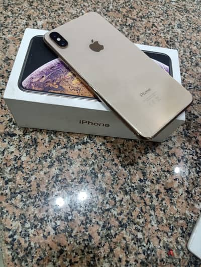 iPhone XS MAX  للبيع