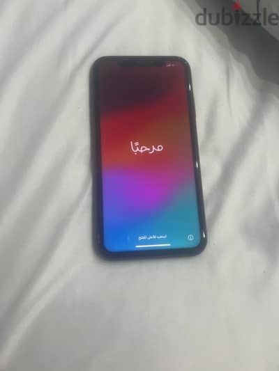 iPhone 11 barley used no scratches