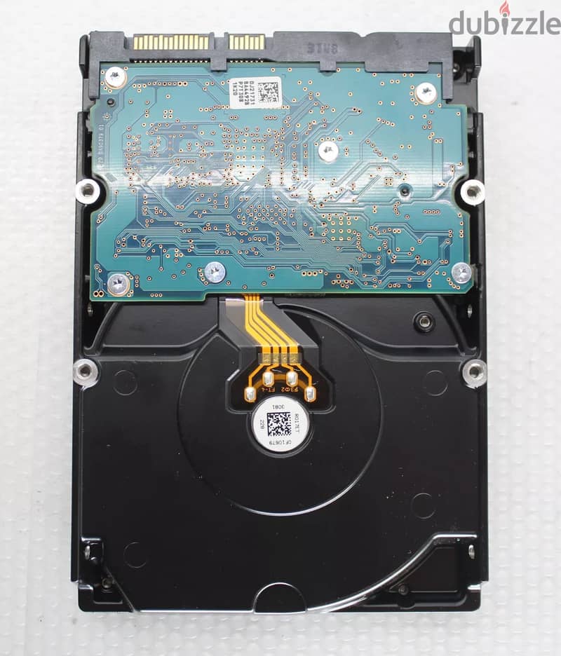 HGST 4TB Hard Drives هاردات ٤ تيرا 5